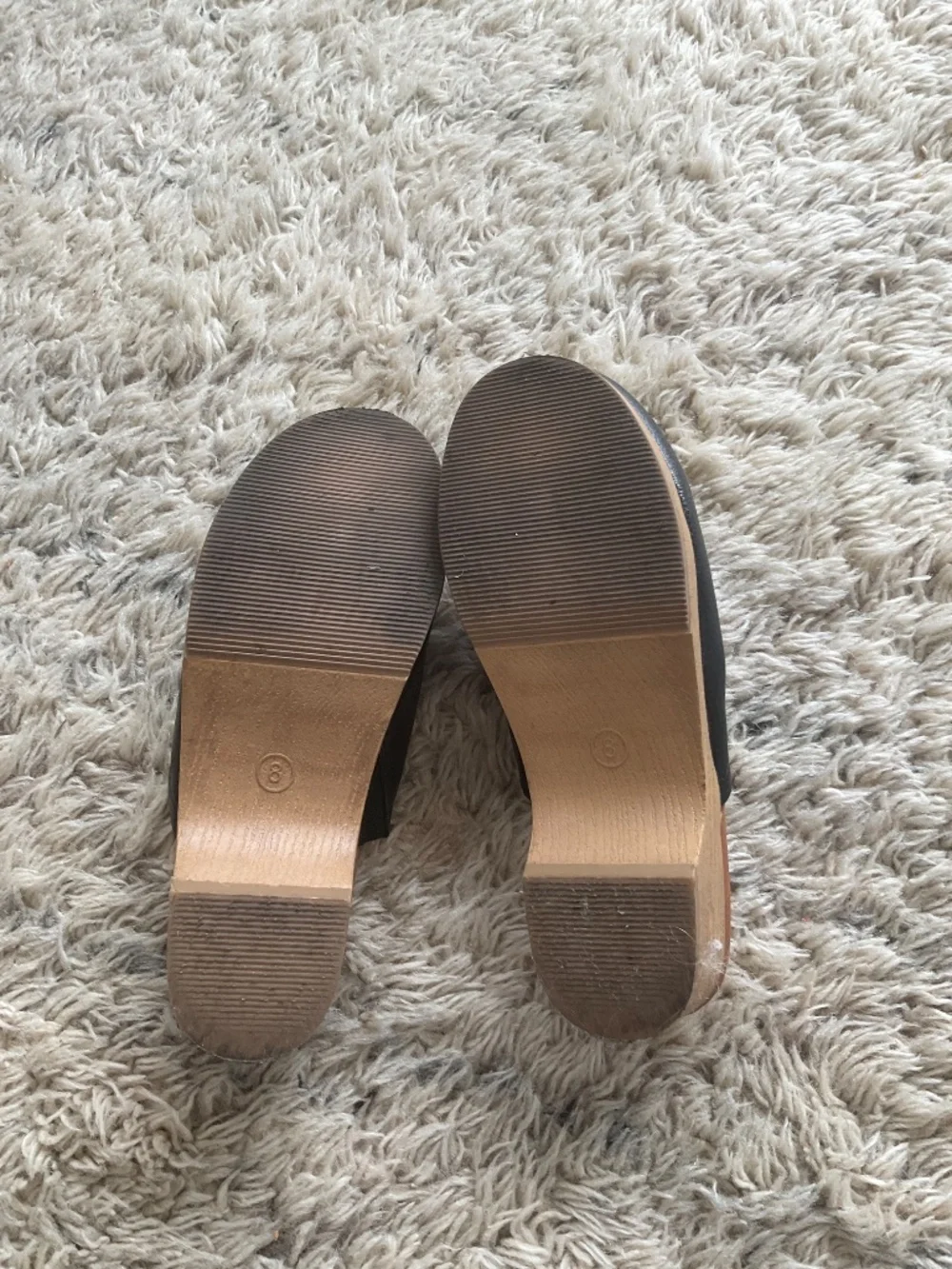 Black Clogs - Picture 3 of 5